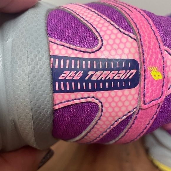 𝅺new Balance Pink Yellow Trail Running Athletic Shoes, All Terrain 610v4, 6.5M - Picture 6 of 9